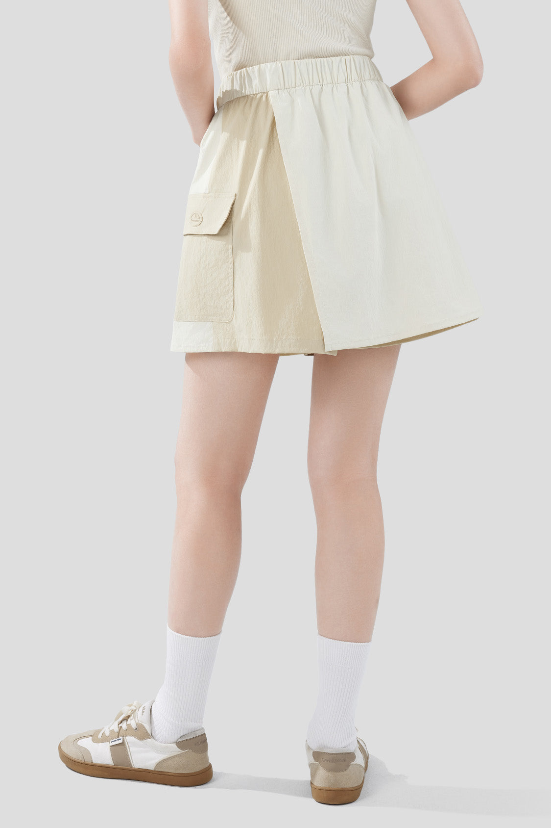 beneunder women's shorts upf50+ #color_white